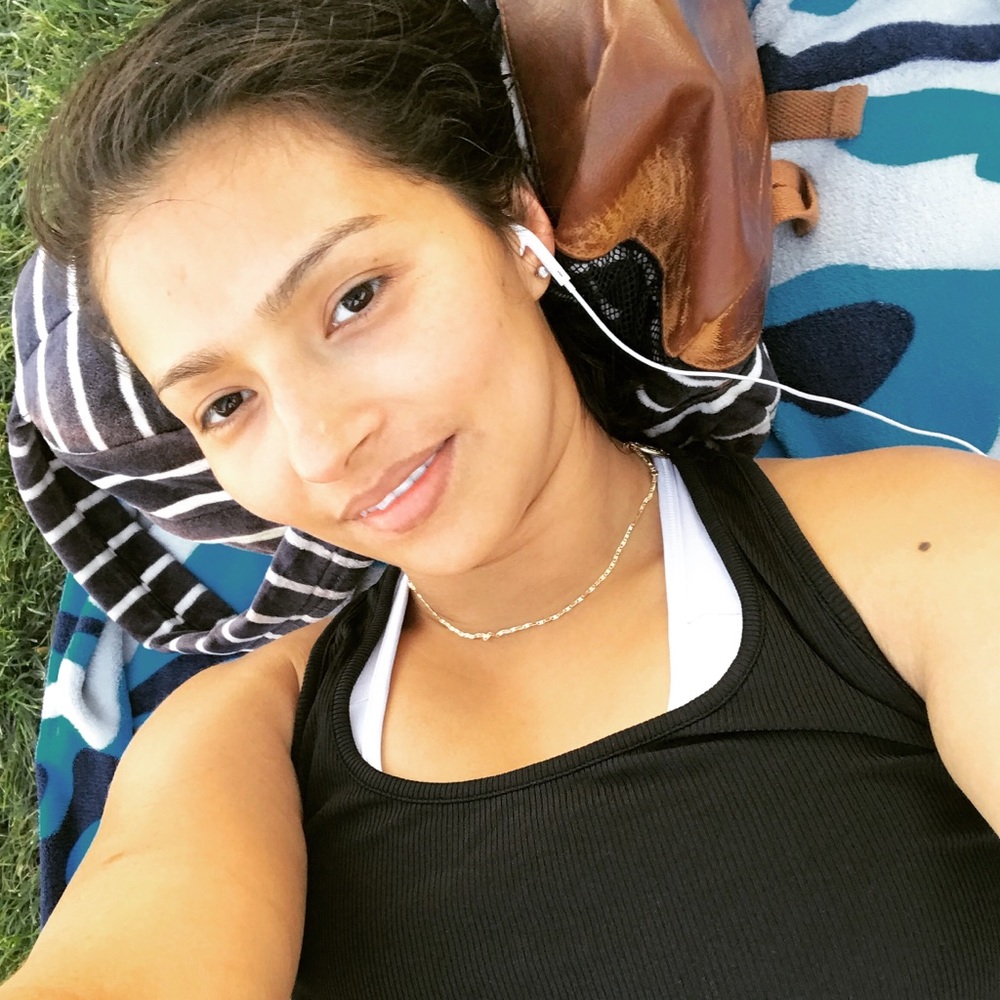 Meet your Posher, Candida